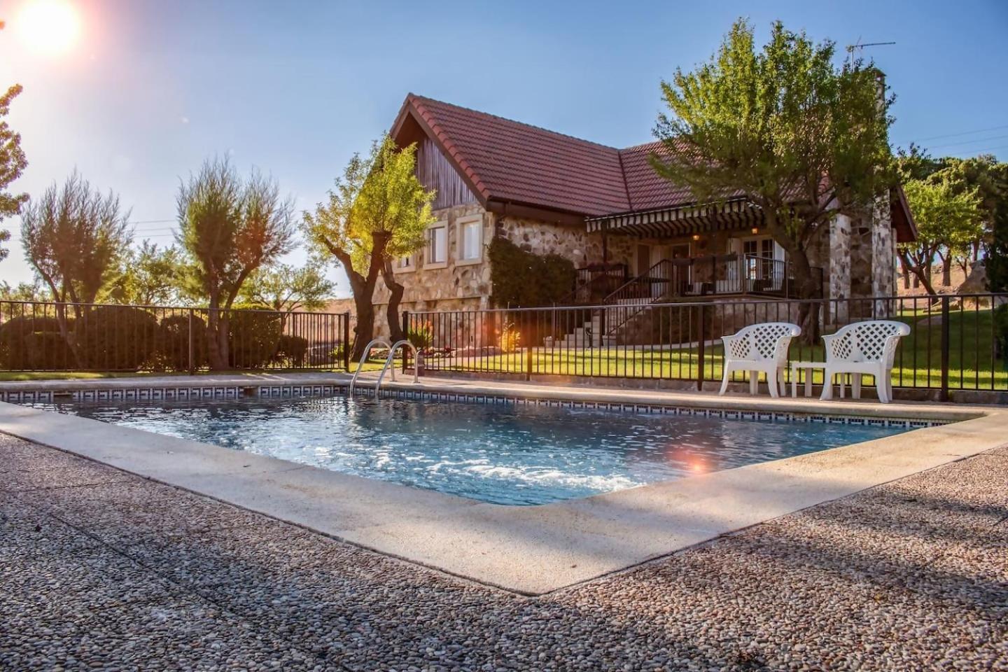Casita En El Campo Dentro De La Ciudad Holiday home